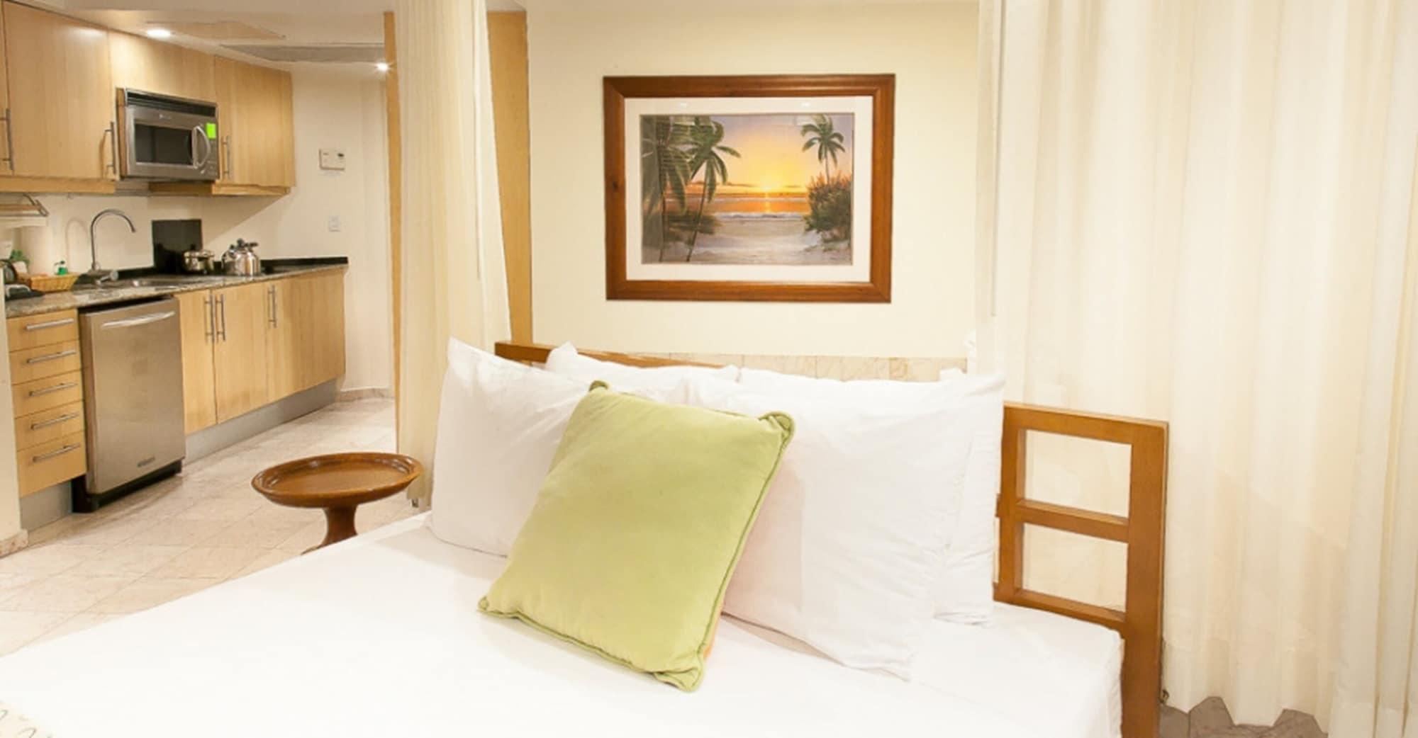 The Marlin At Taino Beach Resort フリーポート エクステリア 写真